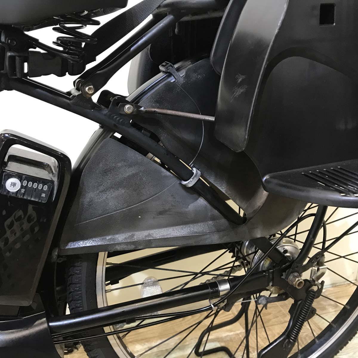 中古電動自転車 パナソニック ギュット アニーズ F DX ブラック 26インチ KC080