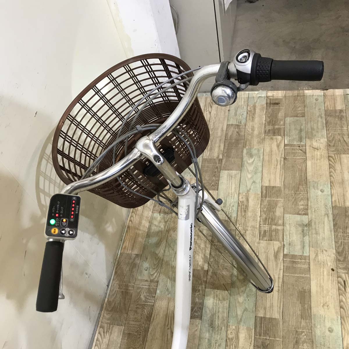 パナソニック ビビ ライト U ホワイト 26インチ KY008  【中古車】