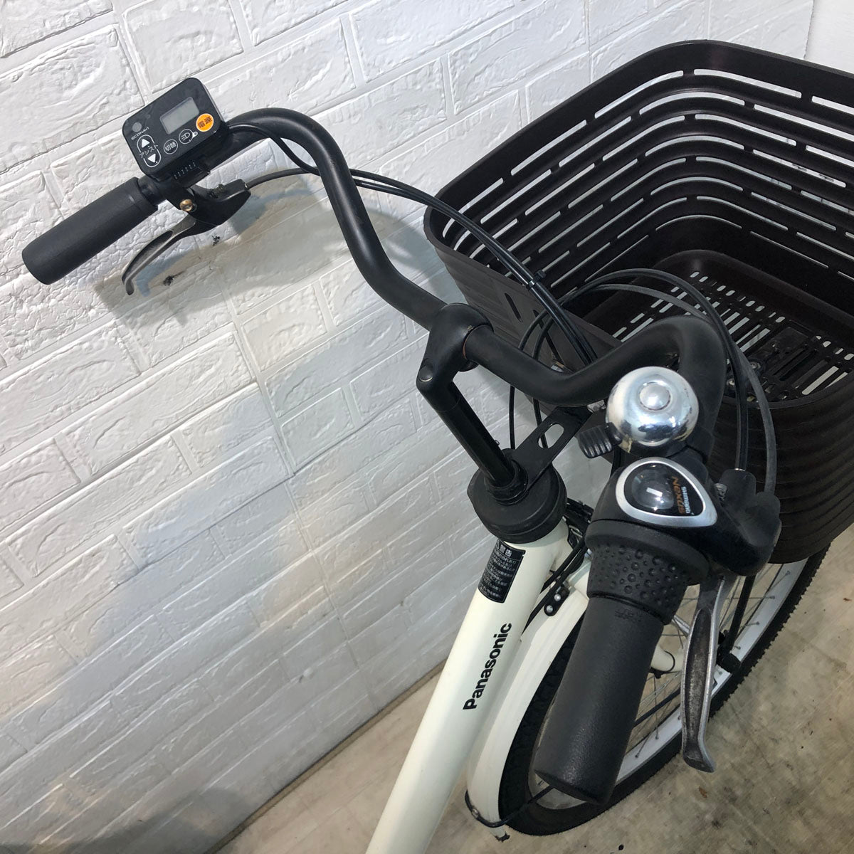 中古電動自転車 パナソニック ギュット アニーズ F DX ホワイト 26インチ YE012