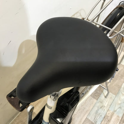 ブリヂストン アシスタ ホワイト 26インチ KH069 【中古車】