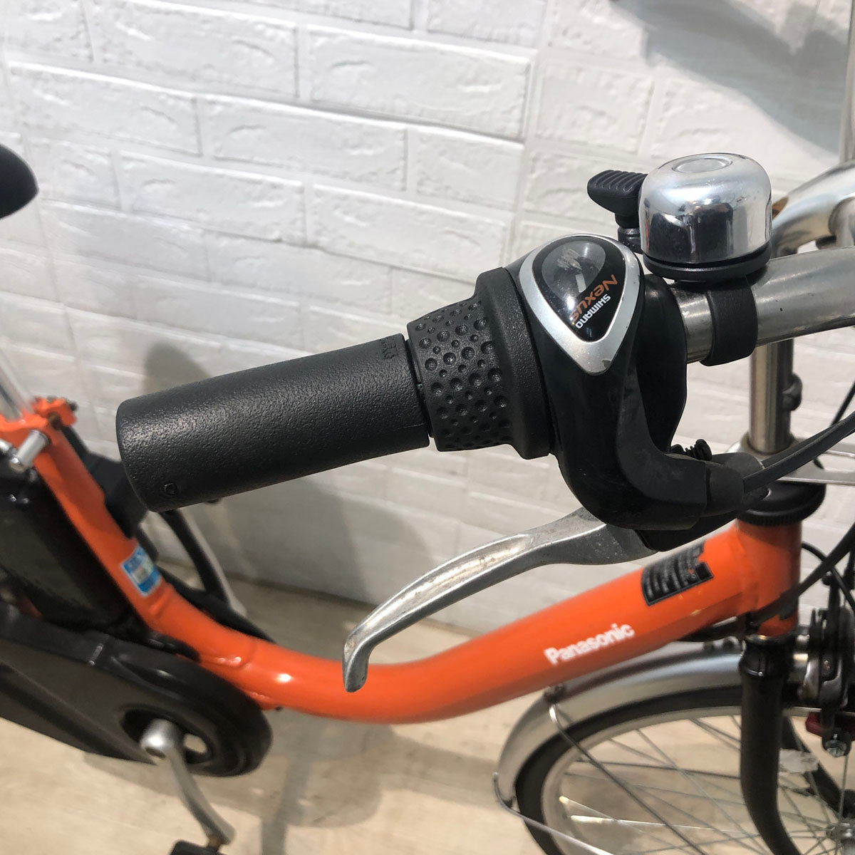 パナソニック ビビ LU オレンジ 24インチ YR060 【中古車】