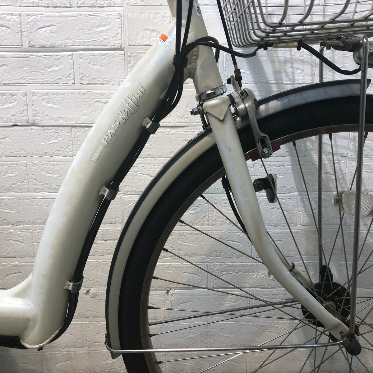 中古電動自転車 ヤマハ PAS ラフィーニ L アイボリー 26インチ YE017