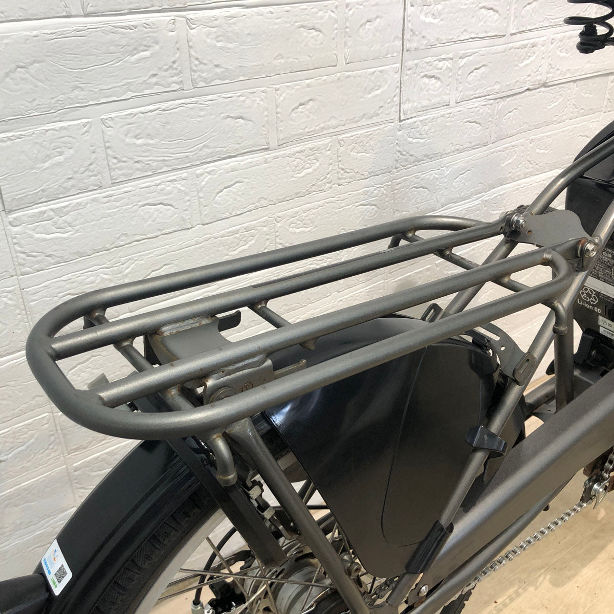 パナソニック ギュット ミニ DX グレー 20インチ YW067【中古車】
