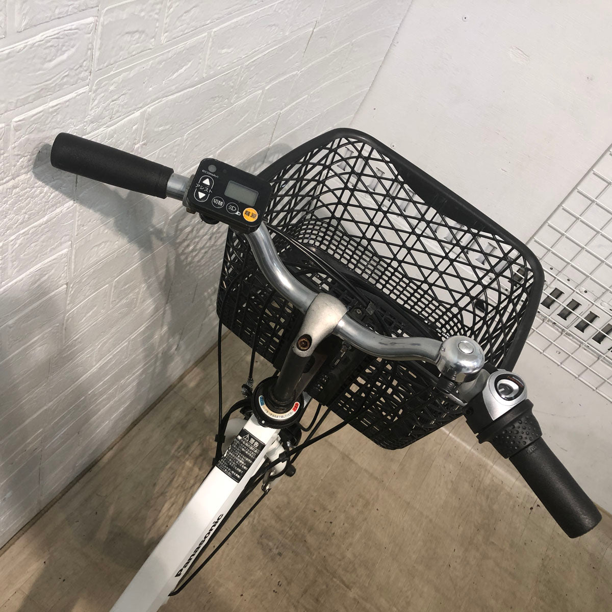パナソニック ティモ S ホワイト 26インチ YW069 【中古車】