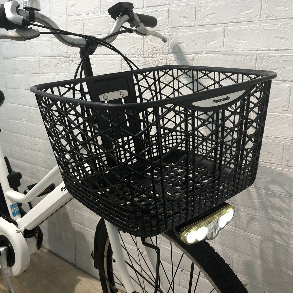 パナソニック ティモ S ホワイト 26インチ YW069 【中古車】
