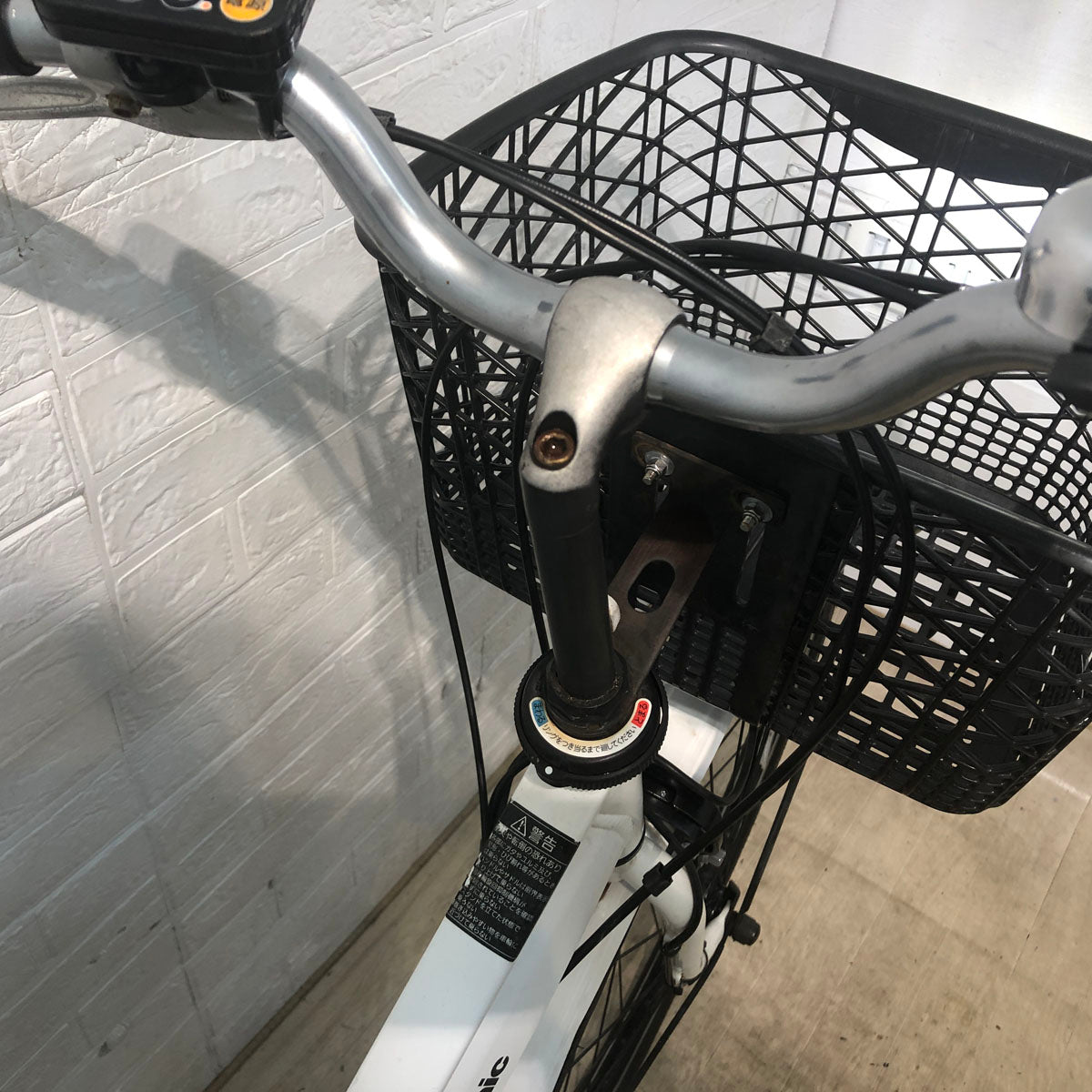 パナソニック ティモ S ホワイト 26インチ YW069 【中古車】