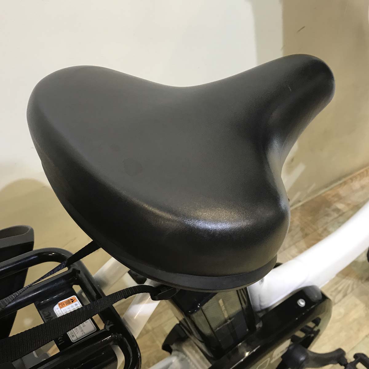 中古電動自転車 ヤマハ PAS Kiss mini un パス キッス ミニ アン ホワイト 20インチ KC099