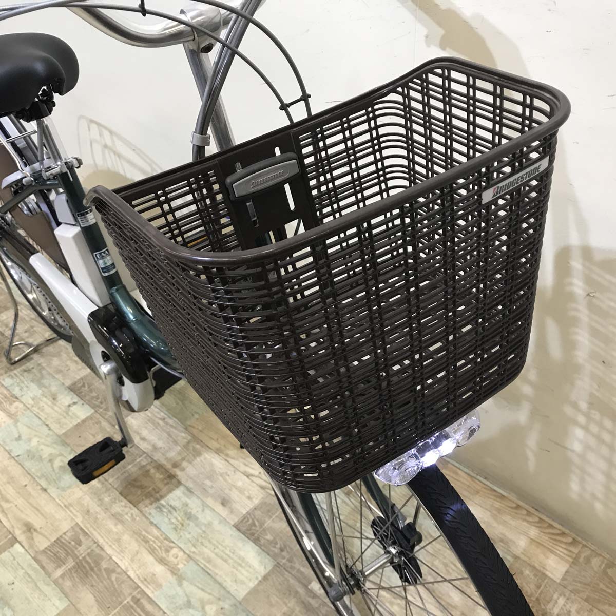 ブリヂストン アシスタ グリーン 26インチ KT102  【中古車】