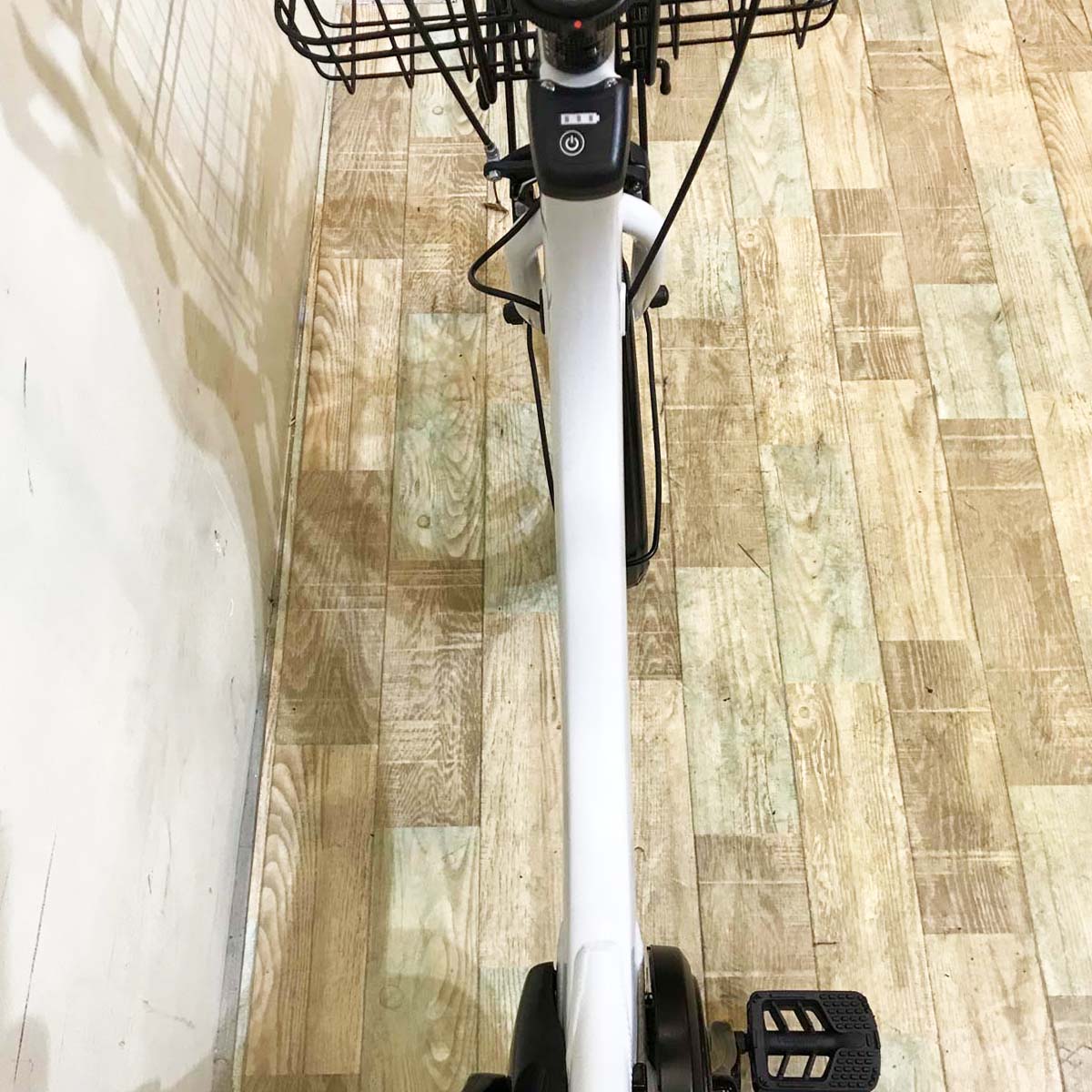 パナソニック SW グレー 20インチ KSR104 【中古車】