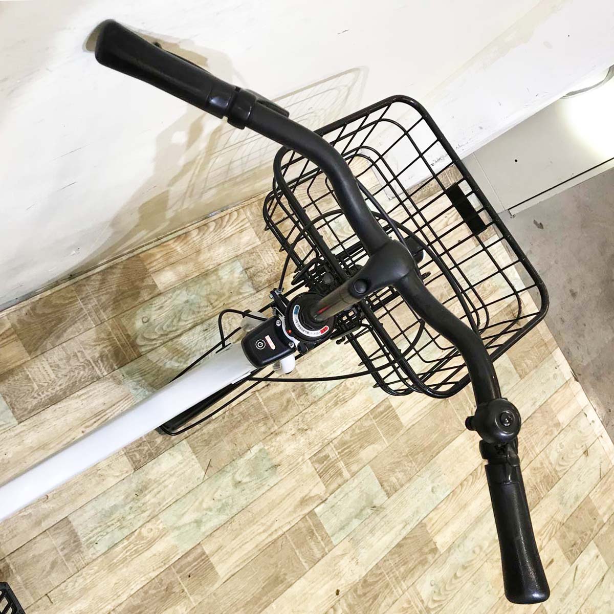 パナソニック SW グレー 20インチ KSR104 【中古車】