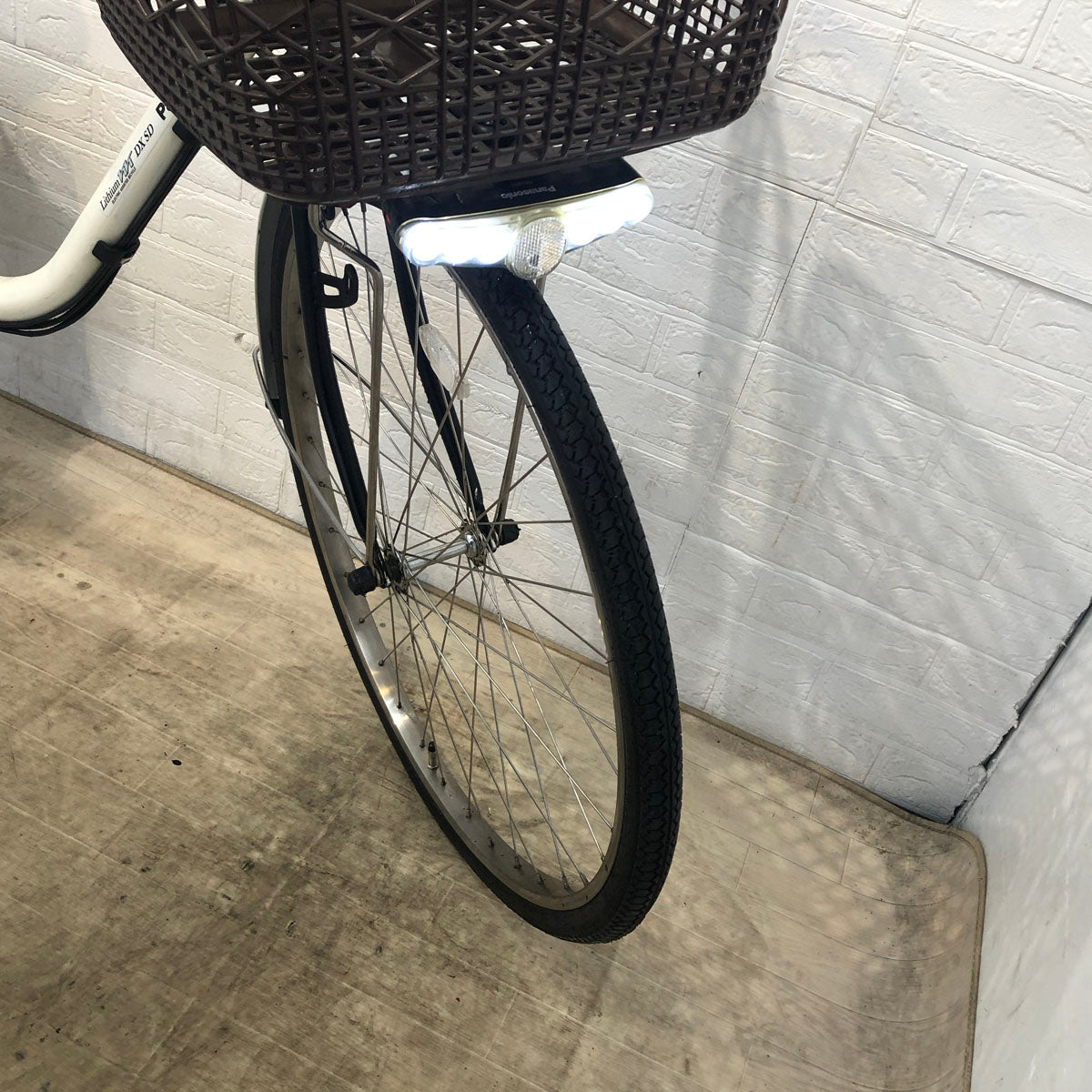 中古電動自転車 パナソニック ビビ DX ホワイト 26インチ YE030