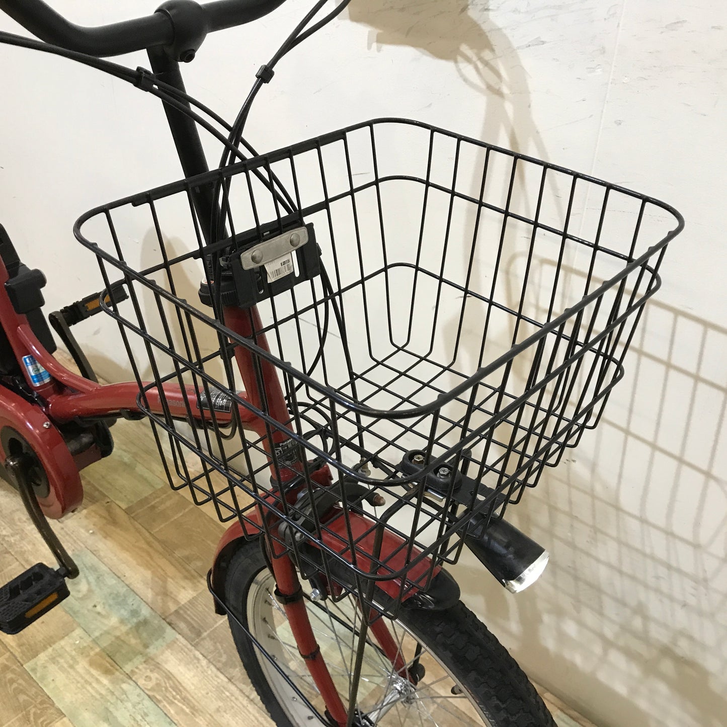 パナソニック グリッター レッド 20インチ KO120 【中古車】