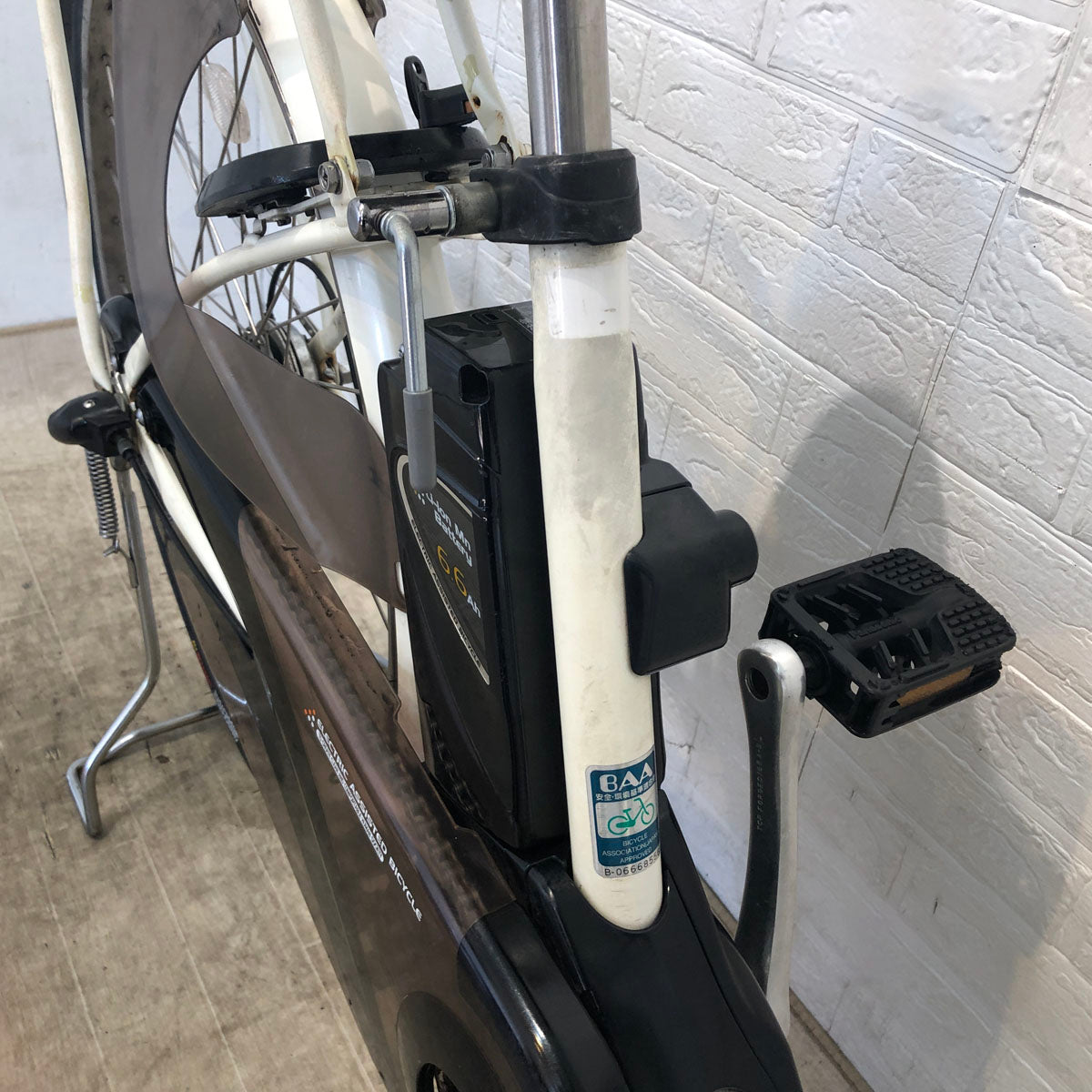 中古電動自転車 パナソニック ビビ DX ホワイト 26インチ YE030
