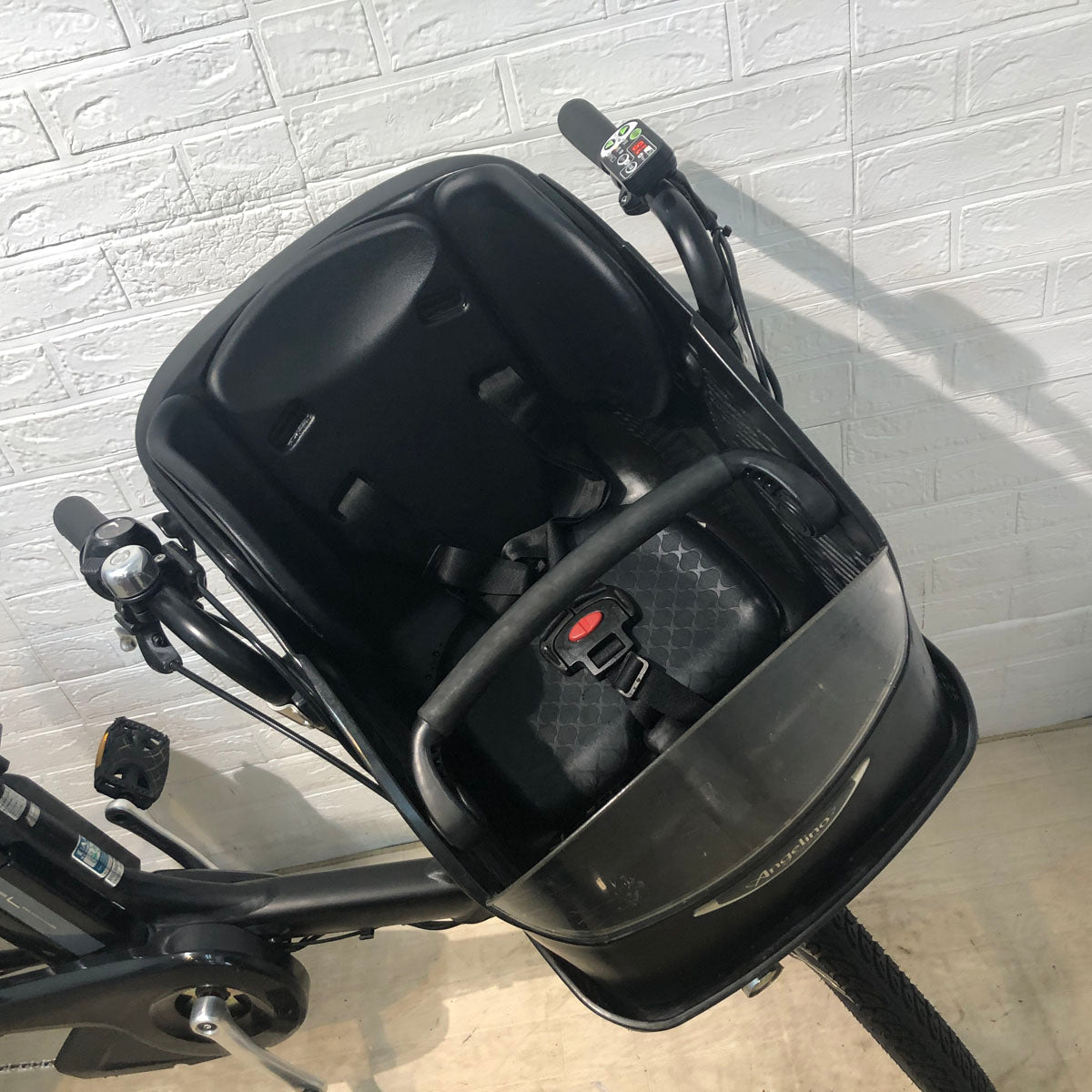 ブリヂストン アンジェリーノ プティット e ブラック 20インチ YR075【中古車】