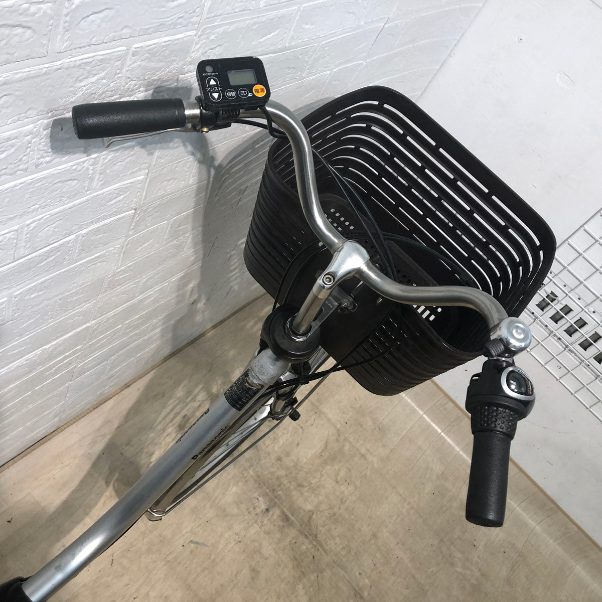 パナソニック ビビ DX シルバー 26インチ YR076  【中古車】