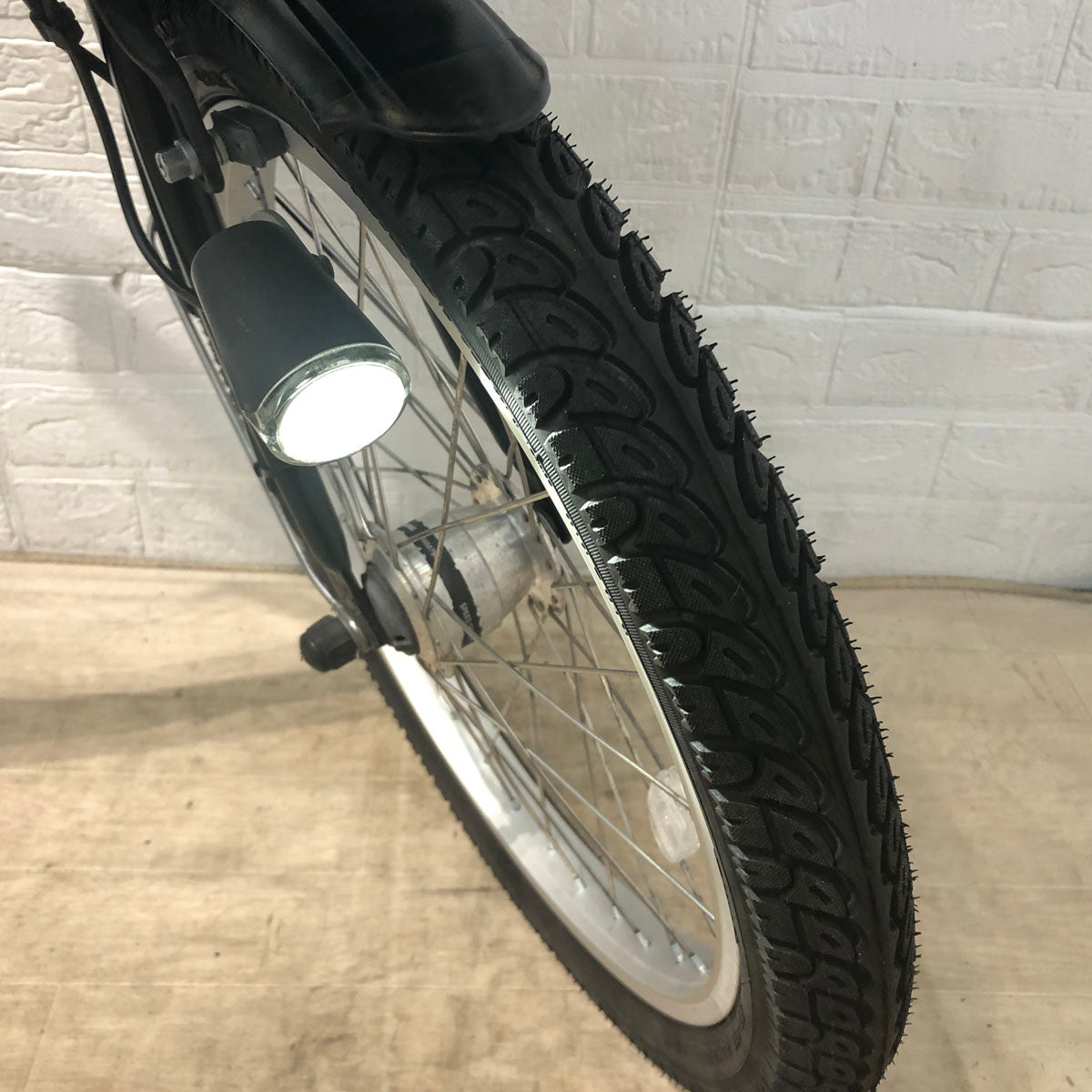 パナソニック ギュット ミニ DX ブラック 20インチ YW078【中古車】