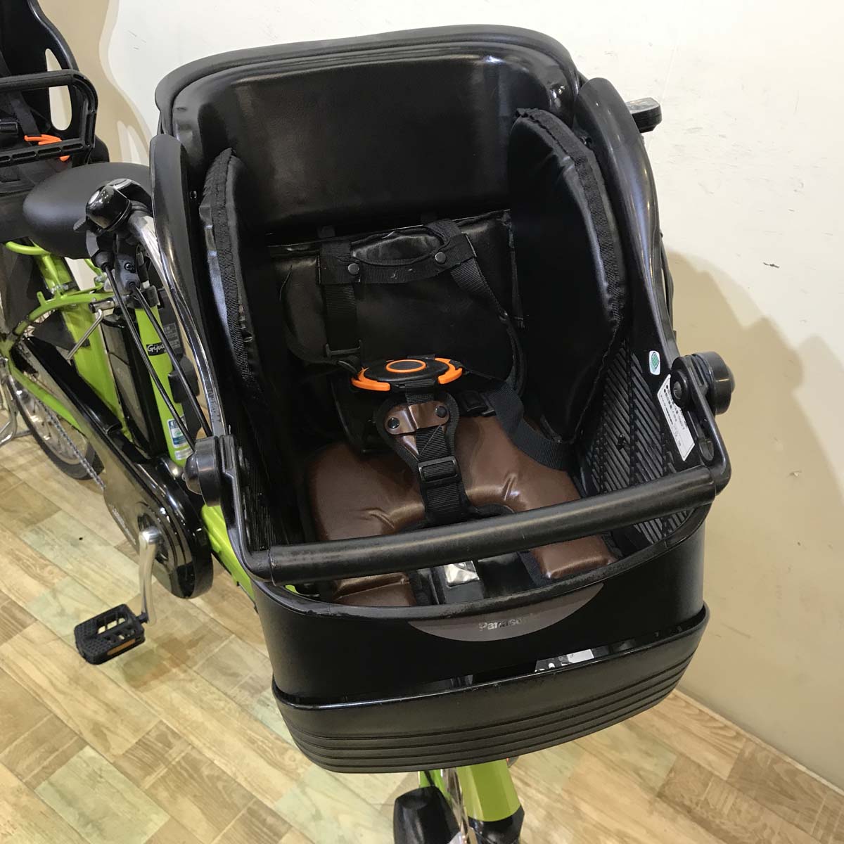 パナソニック ギュット ミニ DX グリーン 20インチ KC106【中古車】