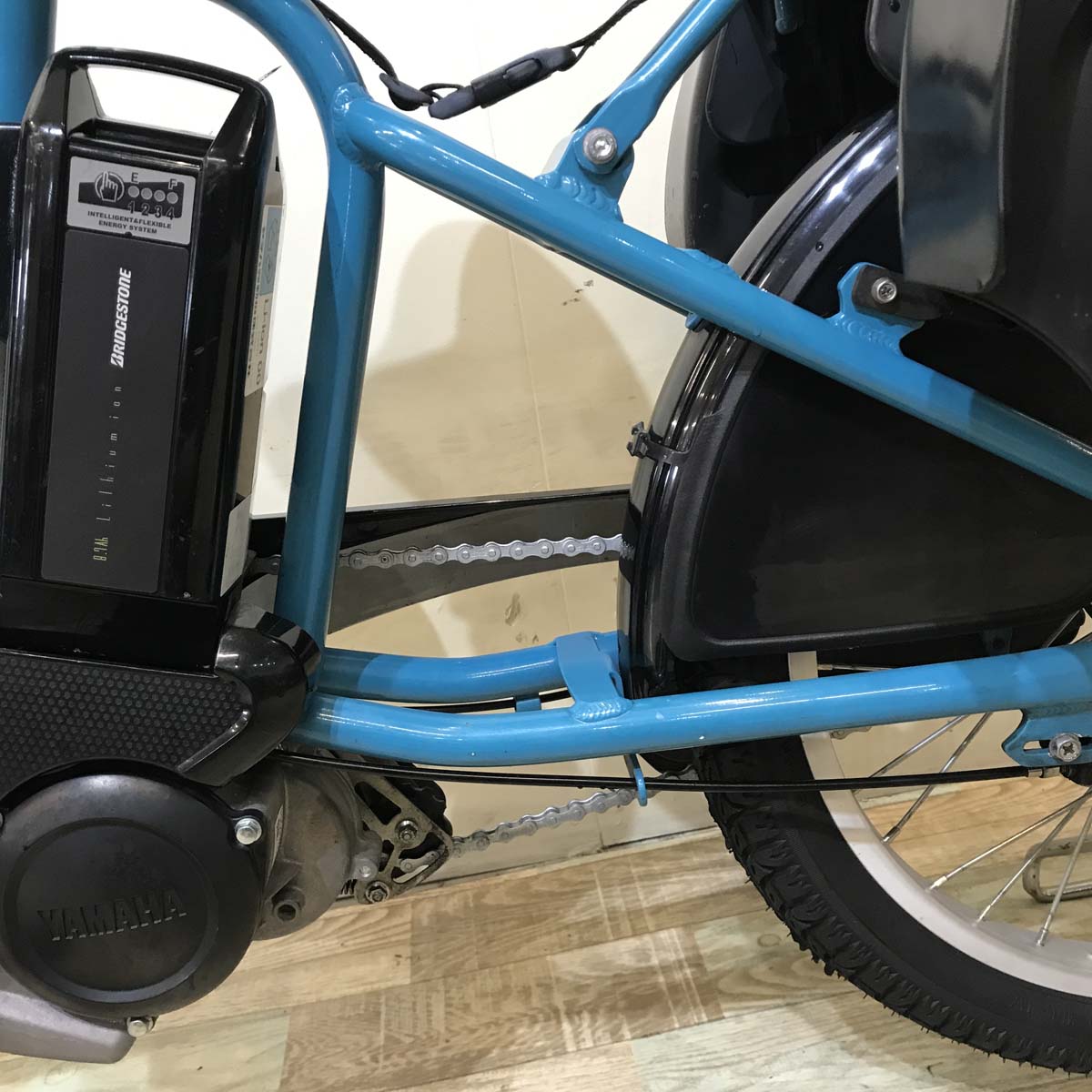 ブリヂストン アンジェリーノ プティット e ブルー 20インチ KT106【中古車】