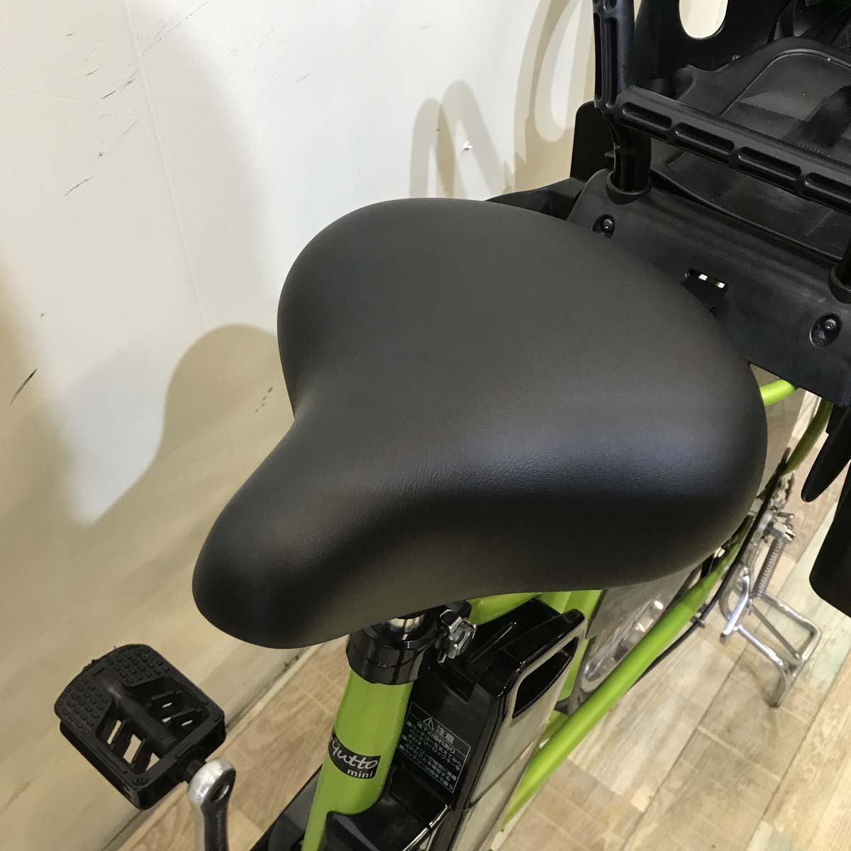 パナソニック ギュット ミニ DX グリーン 20インチ KC106【中古車】