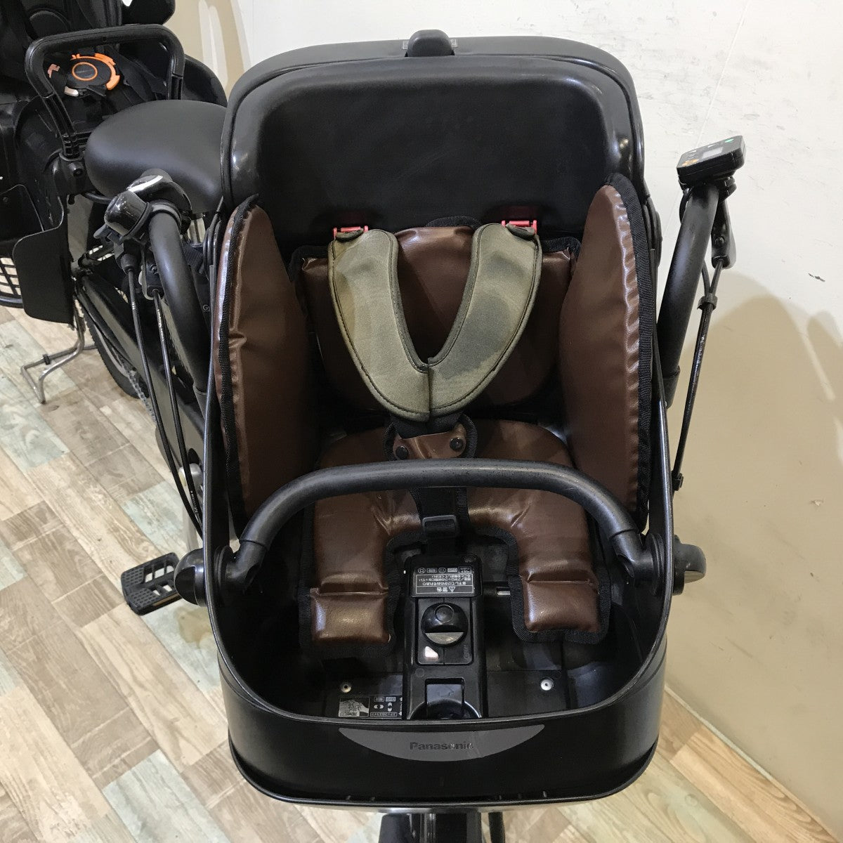 パナソニック ギュットミニDX ブラック 20インチ KH089 【中古車】