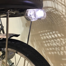 画像をギャラリービューアに読み込む, 電動自転車【中古車】ブリヂストン 2017年モデル 三輪 アシスタ ワゴン オパールミント KW075
