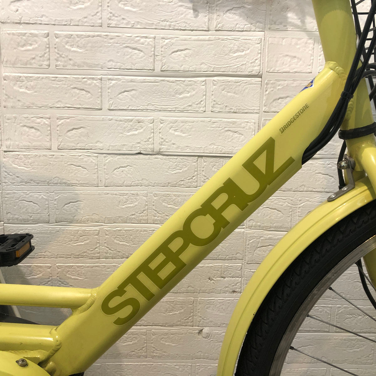 中古電動自転車 ブリヂストン ステップクルーズ e イエロー 26インチ YE034