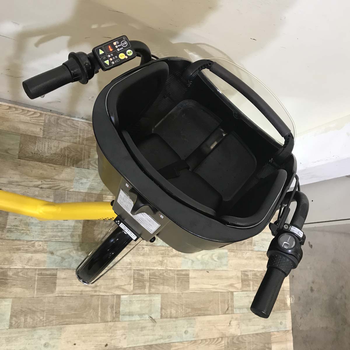 ブリヂストン アンジェリーノ プティット e イエロー 20インチ KT109【中古車】