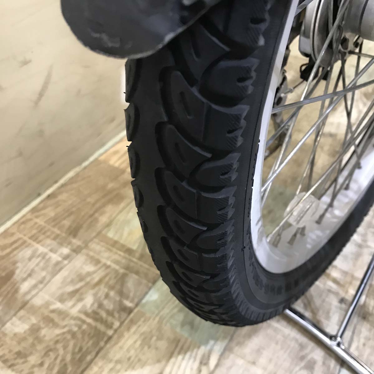 ブリヂストン アンジェリーノ プティット e イエロー 20インチ KT109【中古車】