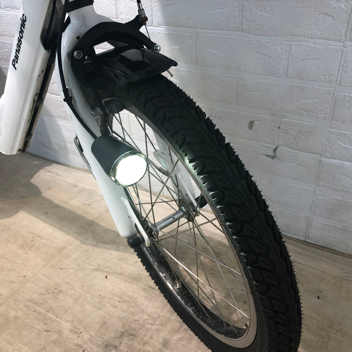 パナソニック ギュット ミニ K ホワイト 20インチ YW081【中古車】