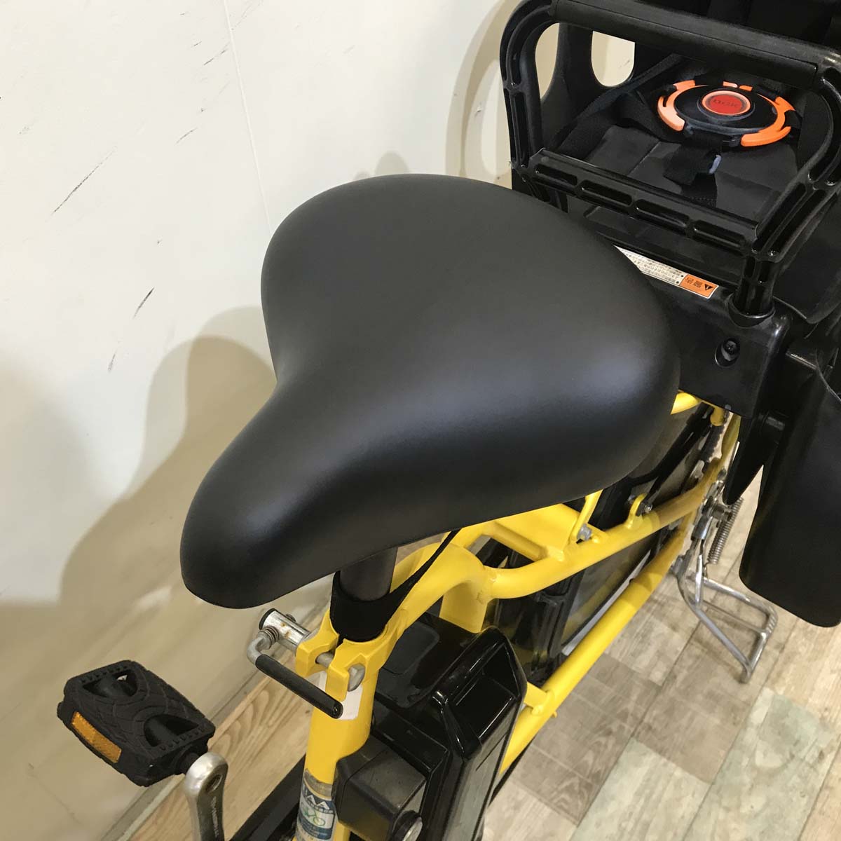 ブリヂストン アンジェリーノ プティット e イエロー 20インチ KT109【中古車】