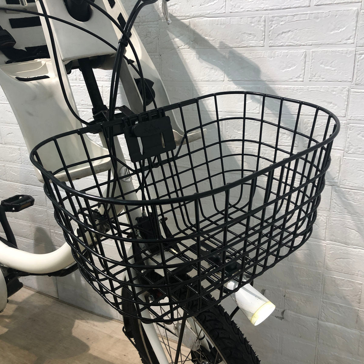 ブリヂストン bikke 2 e ビッケ ツー イー ホワイト 20インチ YW082 【中古車】