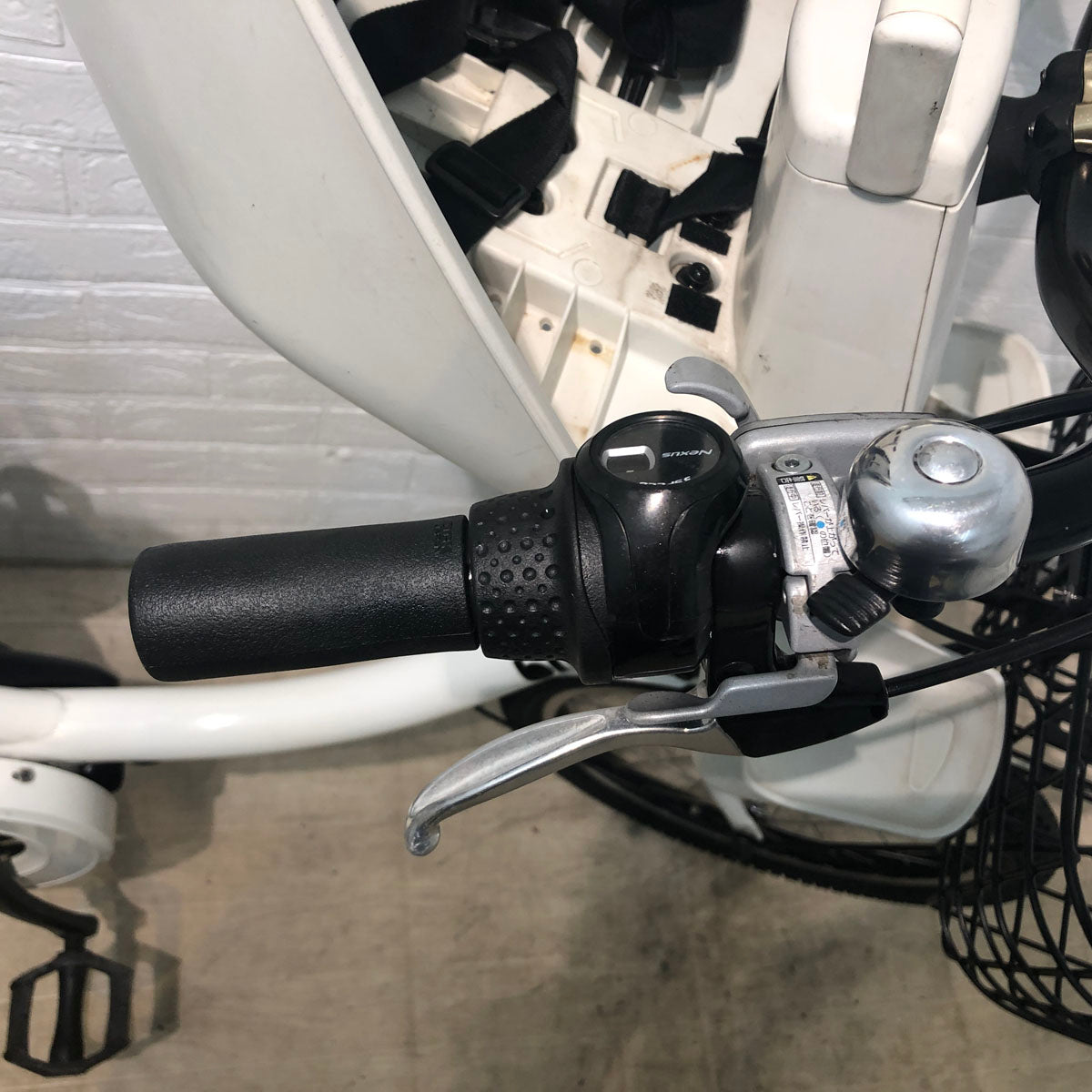 ブリヂストン bikke 2 e ビッケ ツー イー ホワイト 20インチ YW082 【中古車】
