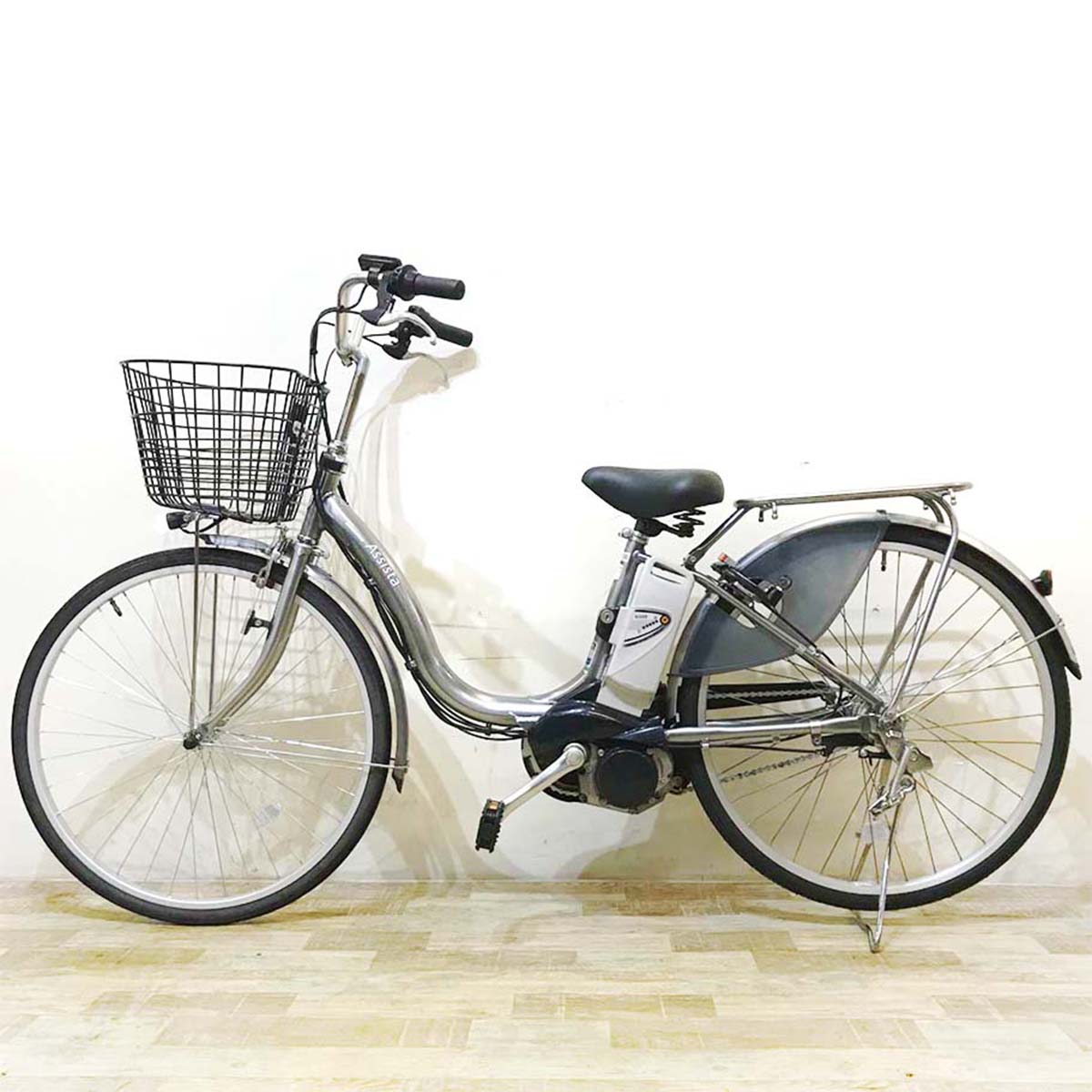 ブリヂストン アシスタ ベーシック シルバー 26インチ KC111 【中古車】