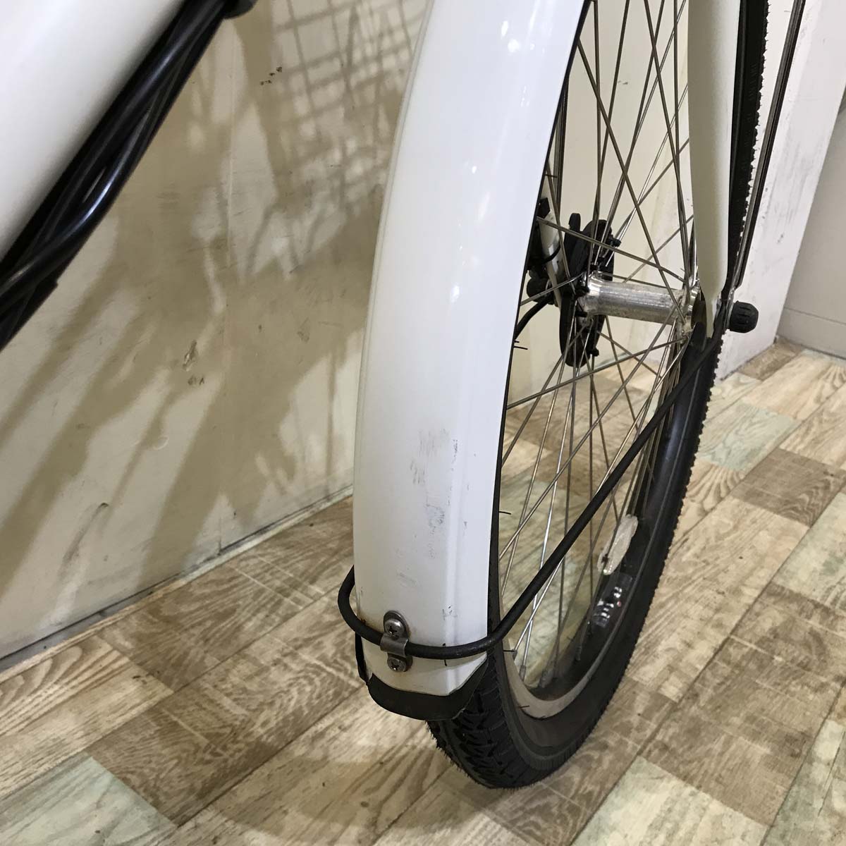 ブリヂストン HYDEE B ハイディ ビー ホワイト 26インチ KT112 【中古車】