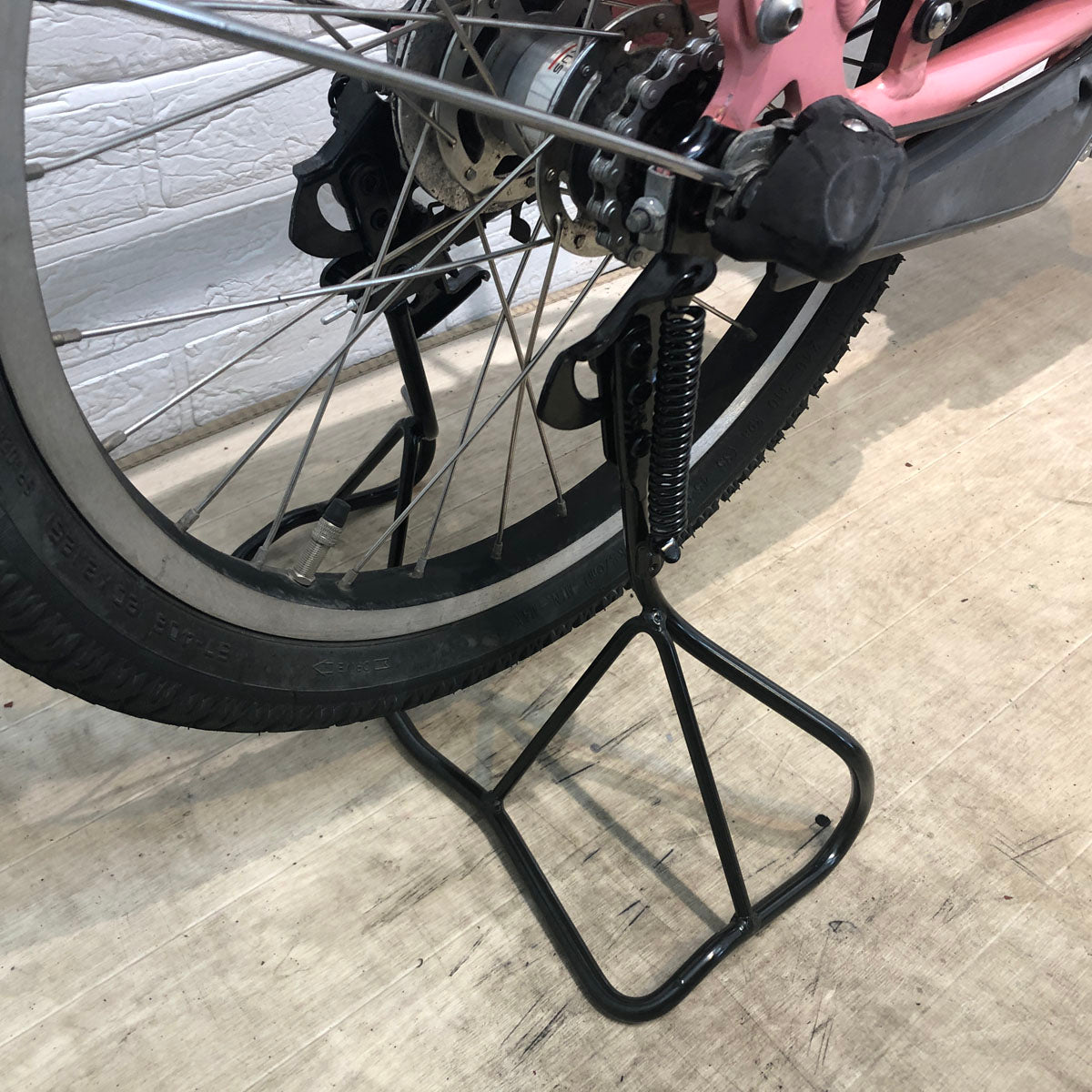 ブリヂストン アンジェリーノ プティット e ピンク 20インチ YW083【中古車】