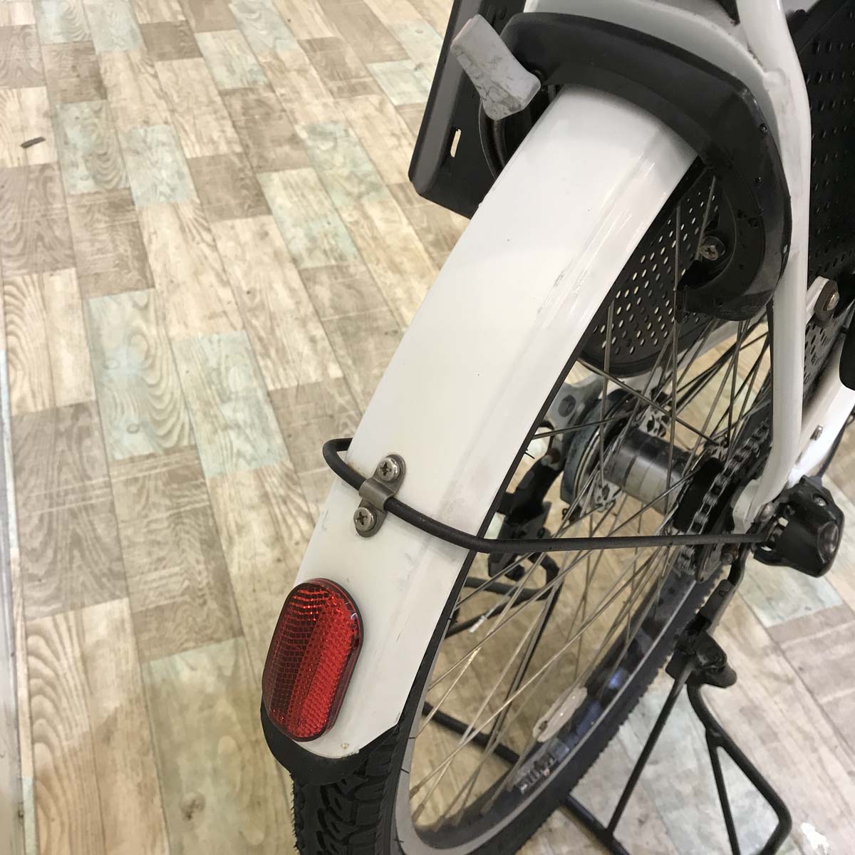ブリヂストン HYDEE B ハイディ ビー ホワイト 26インチ KT112 【中古車】