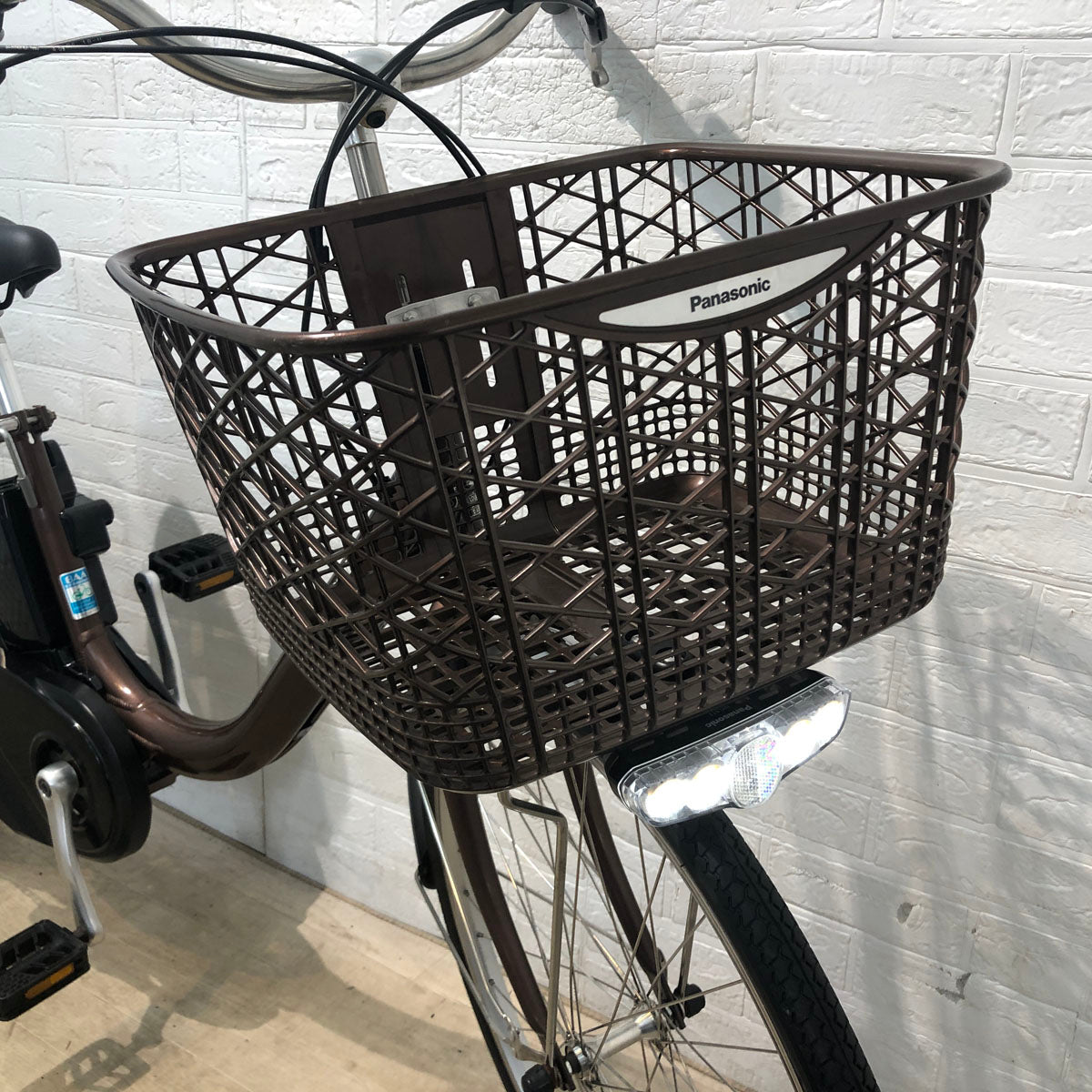 パナソニック ビビ L ブラウン 24インチ YW085【中古車】