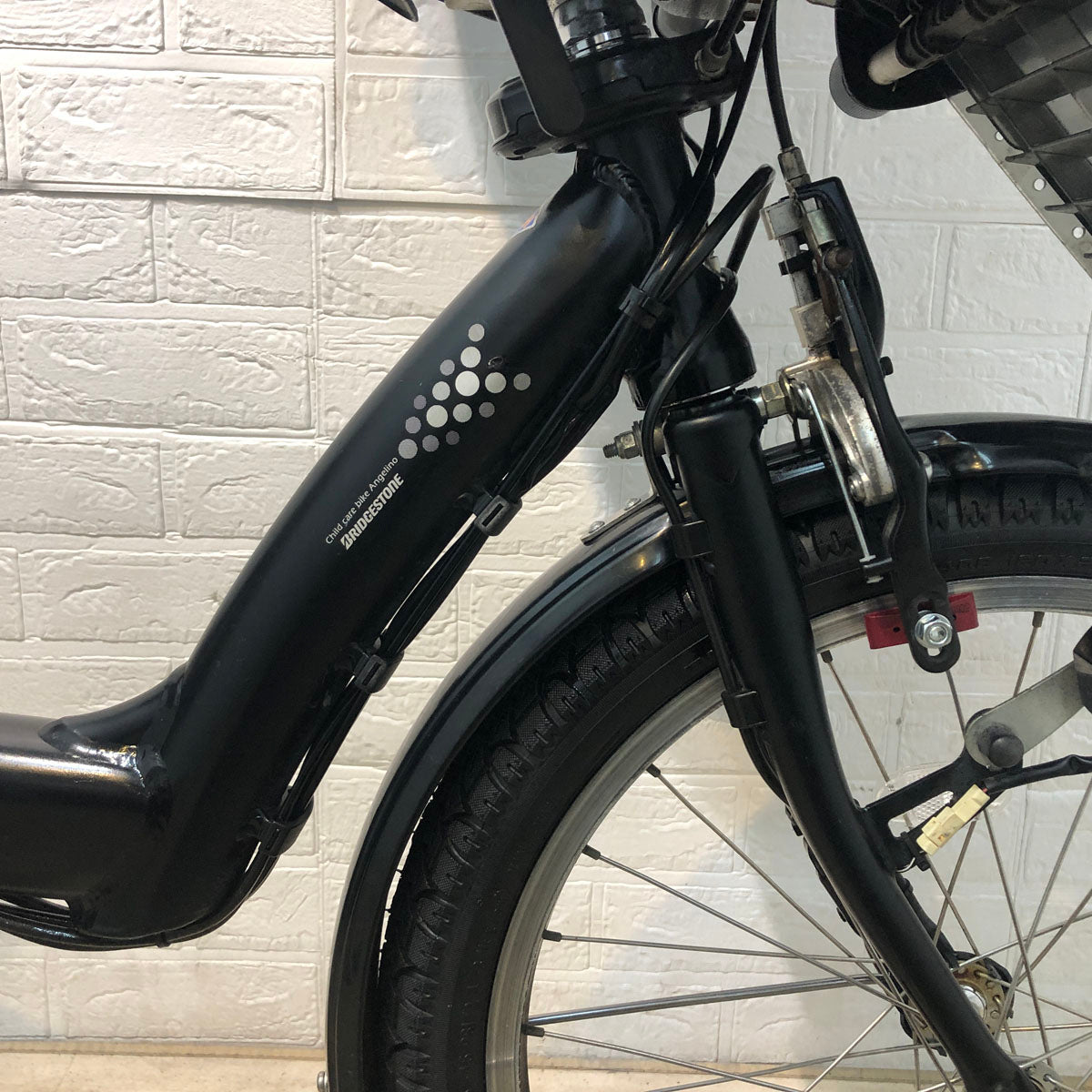 中古電動自転車 ブリヂストン アンジェリーノ プティット e ブラック 20インチ YE040