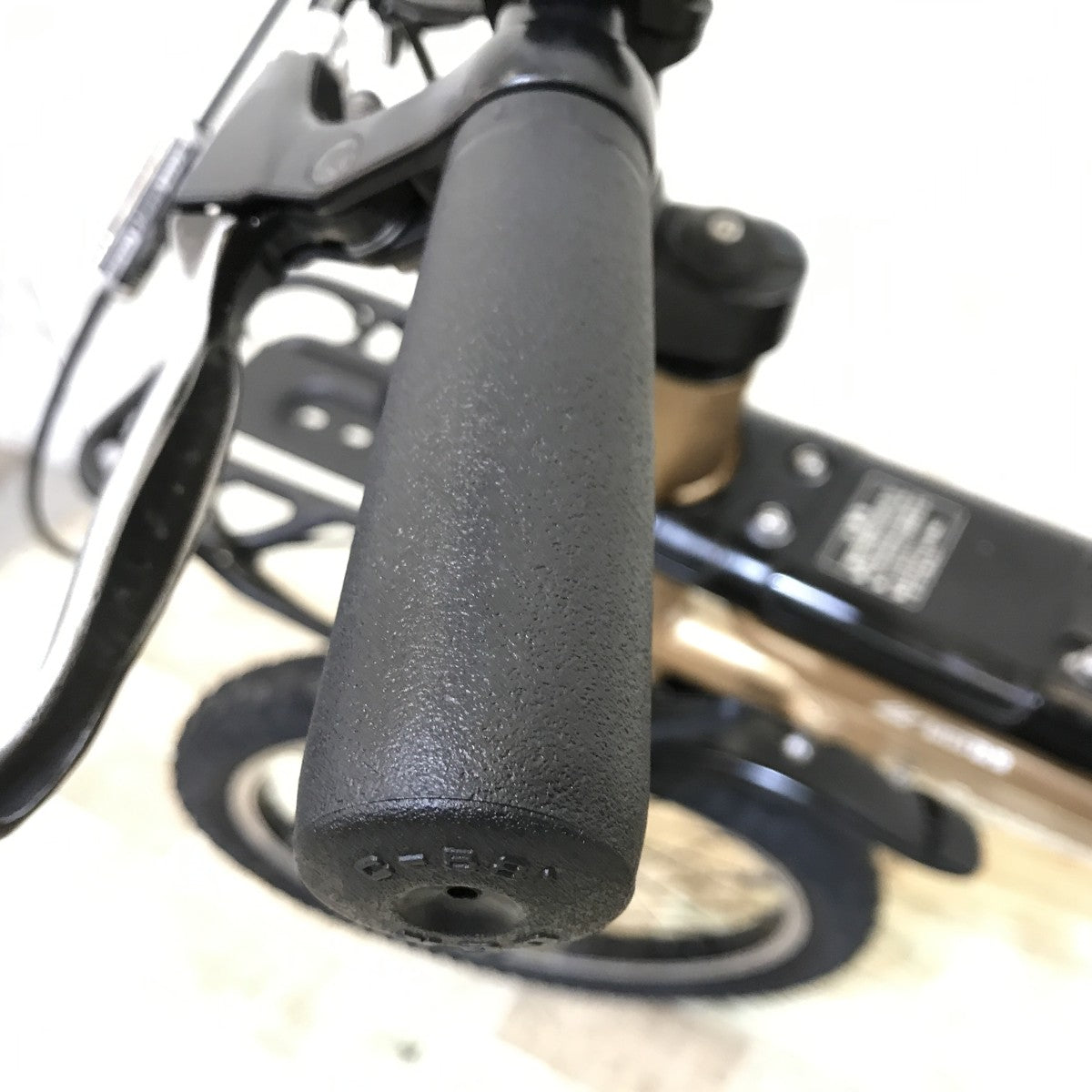 パナソニック EZ ゴールド 20インチ KH095 【中古車】