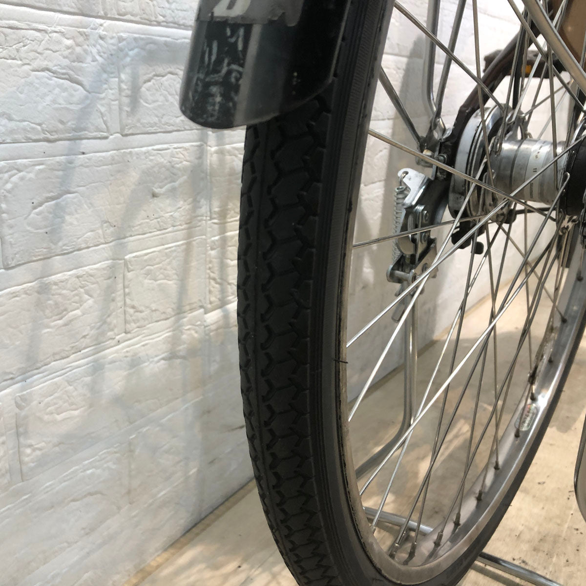 ブリヂストン アシスタ DX ブラウン 26インチ YR086 【中古車】