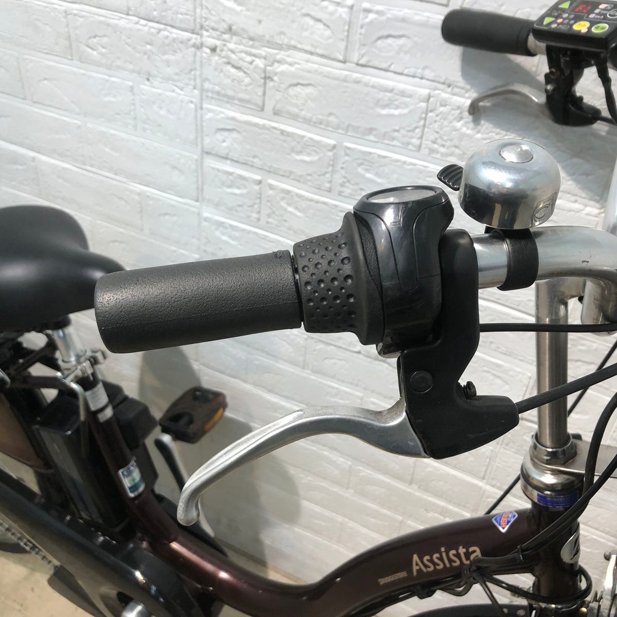 ブリヂストン アシスタ DX ブラウン 26インチ YR086 【中古車】