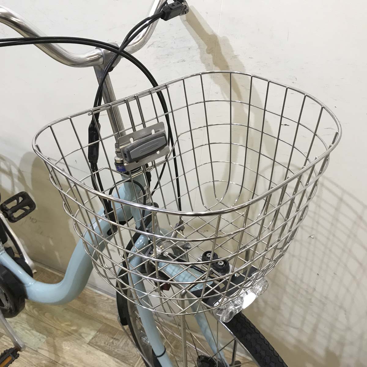 ブリヂストン フロンティア DX ミント 26インチ KD004 【中古車】