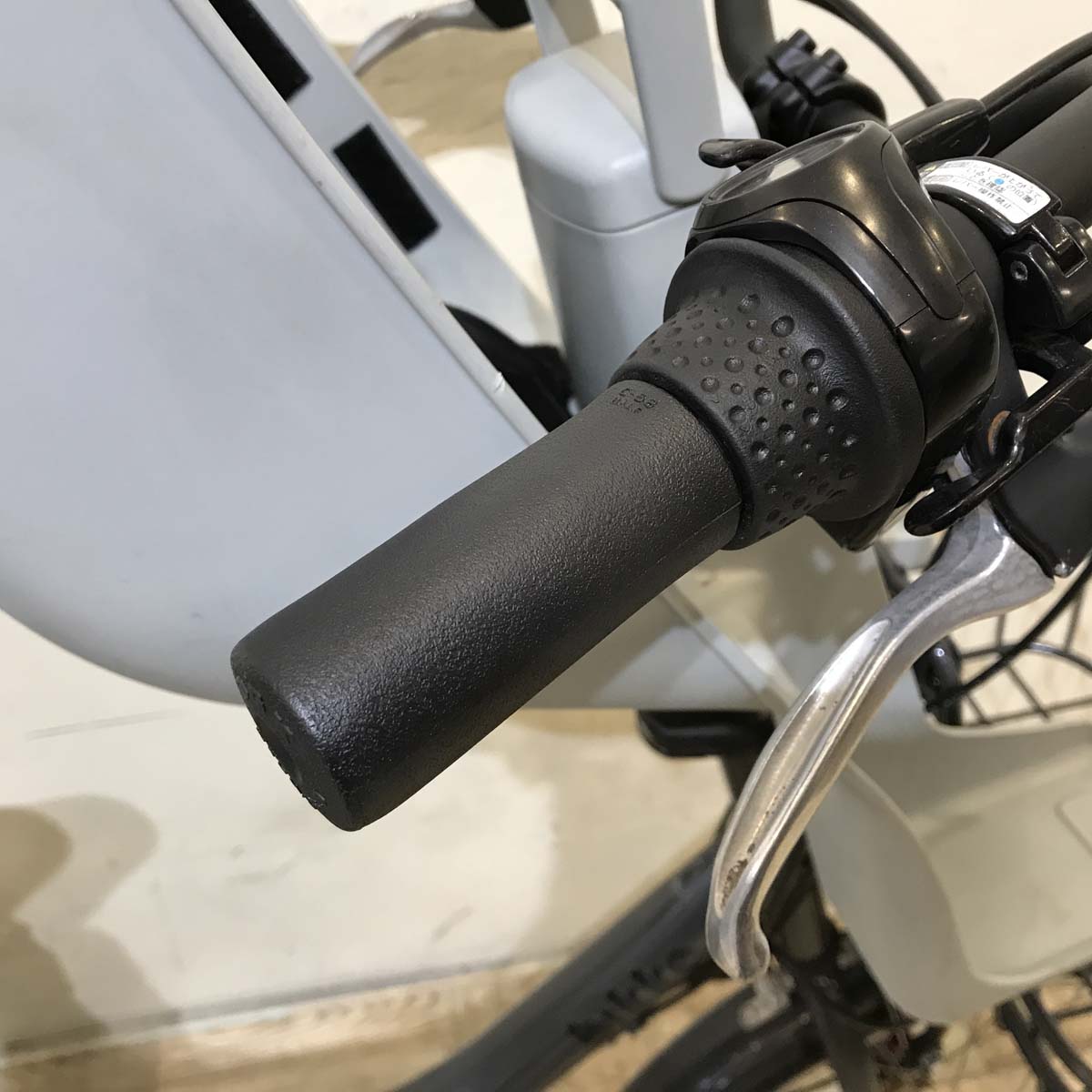 ブリヂストン bikke MOB e ビッケ モブ イー グレー 20インチ KT116 【中古車】