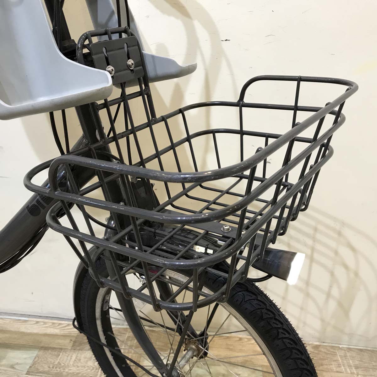 ブリヂストン bikke MOB e ビッケ モブ イー グレー 20インチ KT116 【中古車】