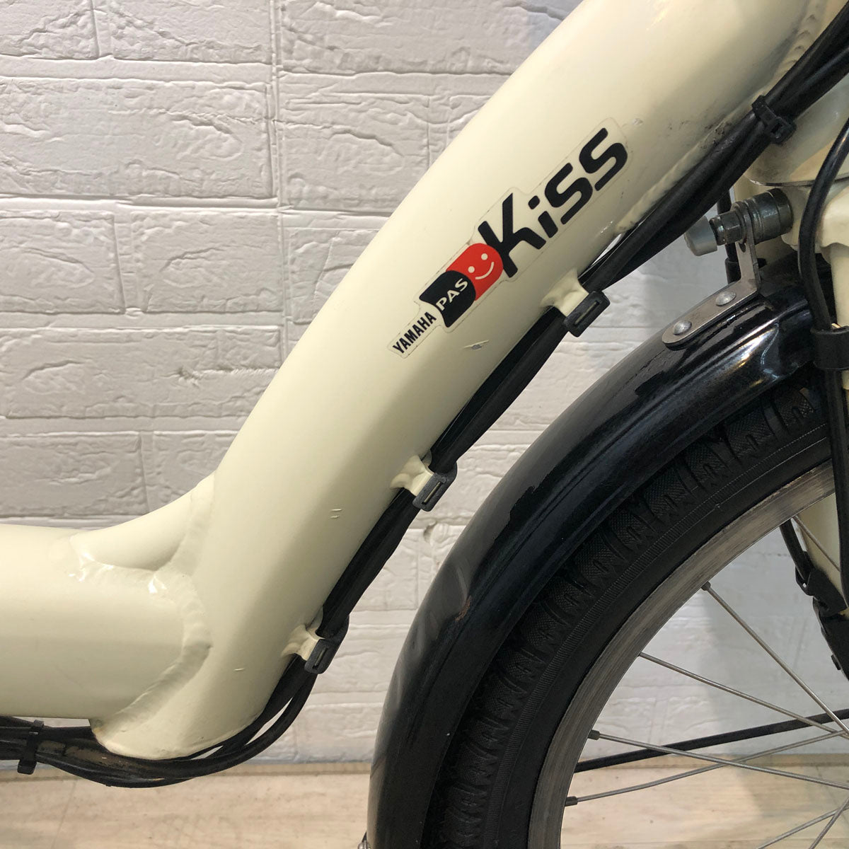 ヤマハ PAS Kiss mini XL パス キッス ミニ XL アイボリー 20インチ YE046【中古車】