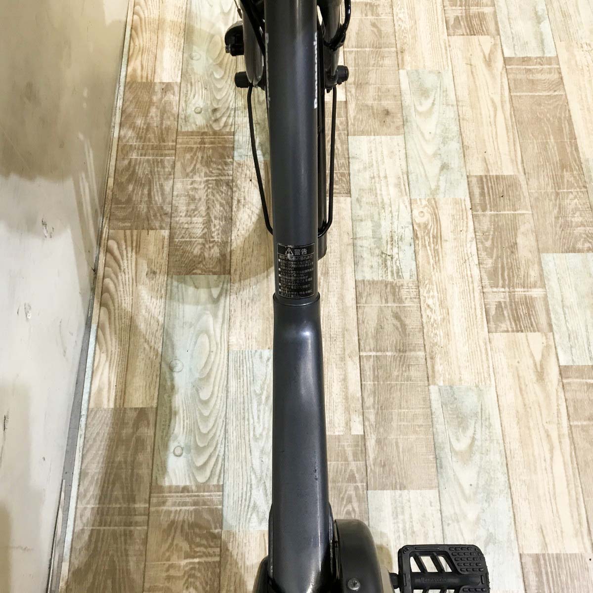 パナソニック ギュットミニDX グレー 20インチ KH100 【中古車】