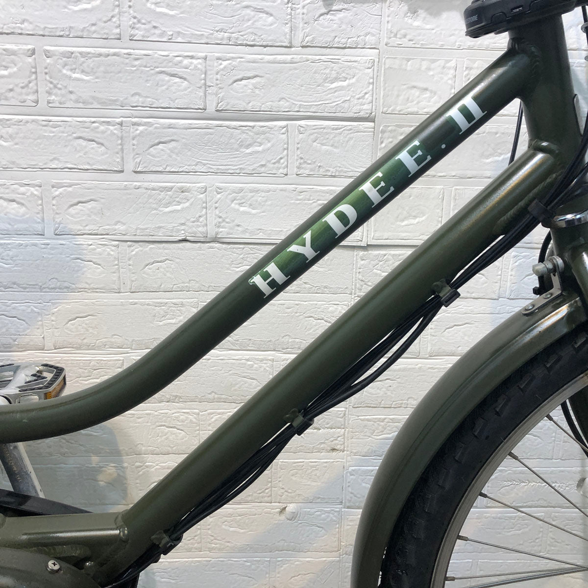 ブリヂストン HYDEE 2 ハイディ ツー カーキ 26インチ YE047 【中古車】