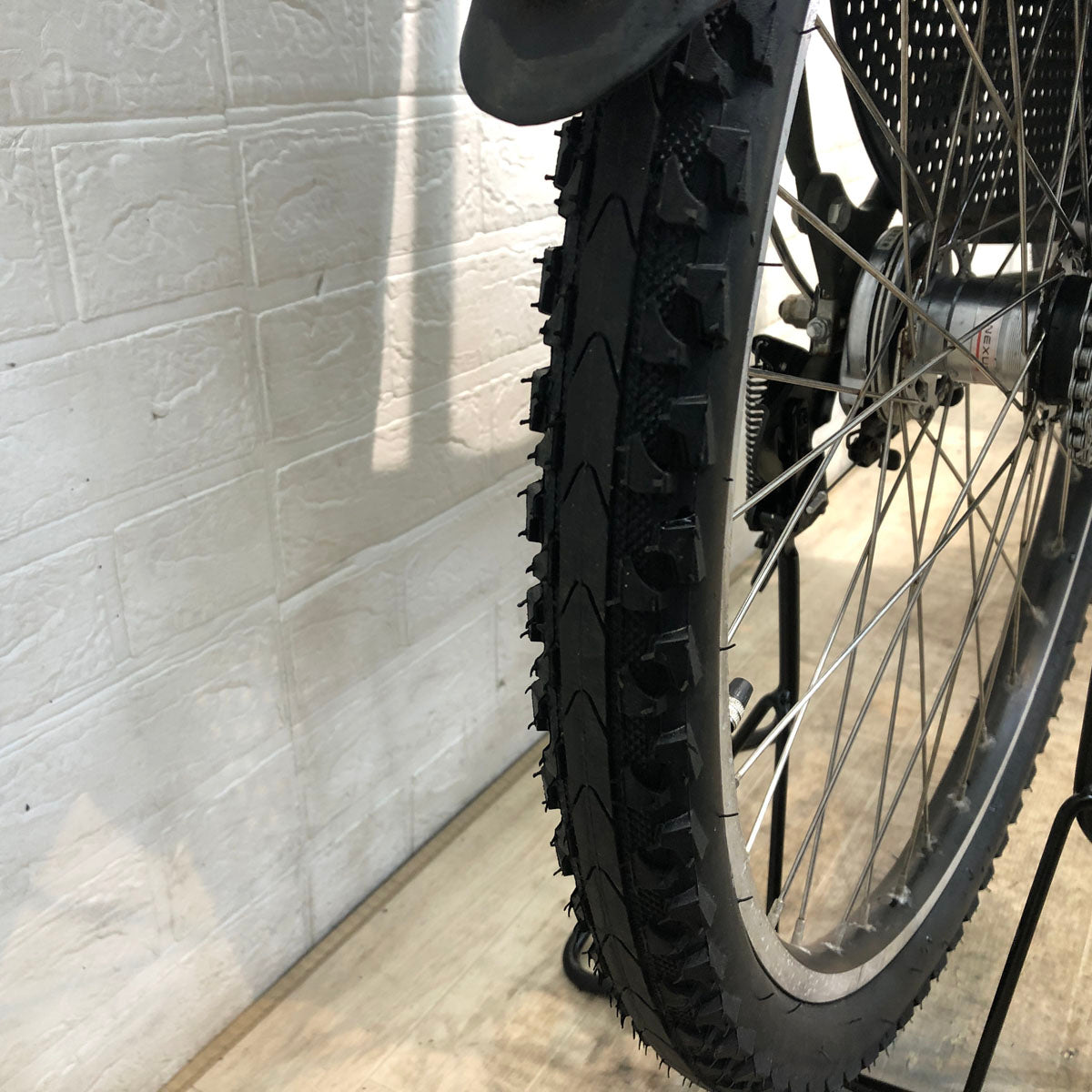 ブリヂストン HYDEE 2 ハイディ ツー カーキ 26インチ YE047 【中古車】