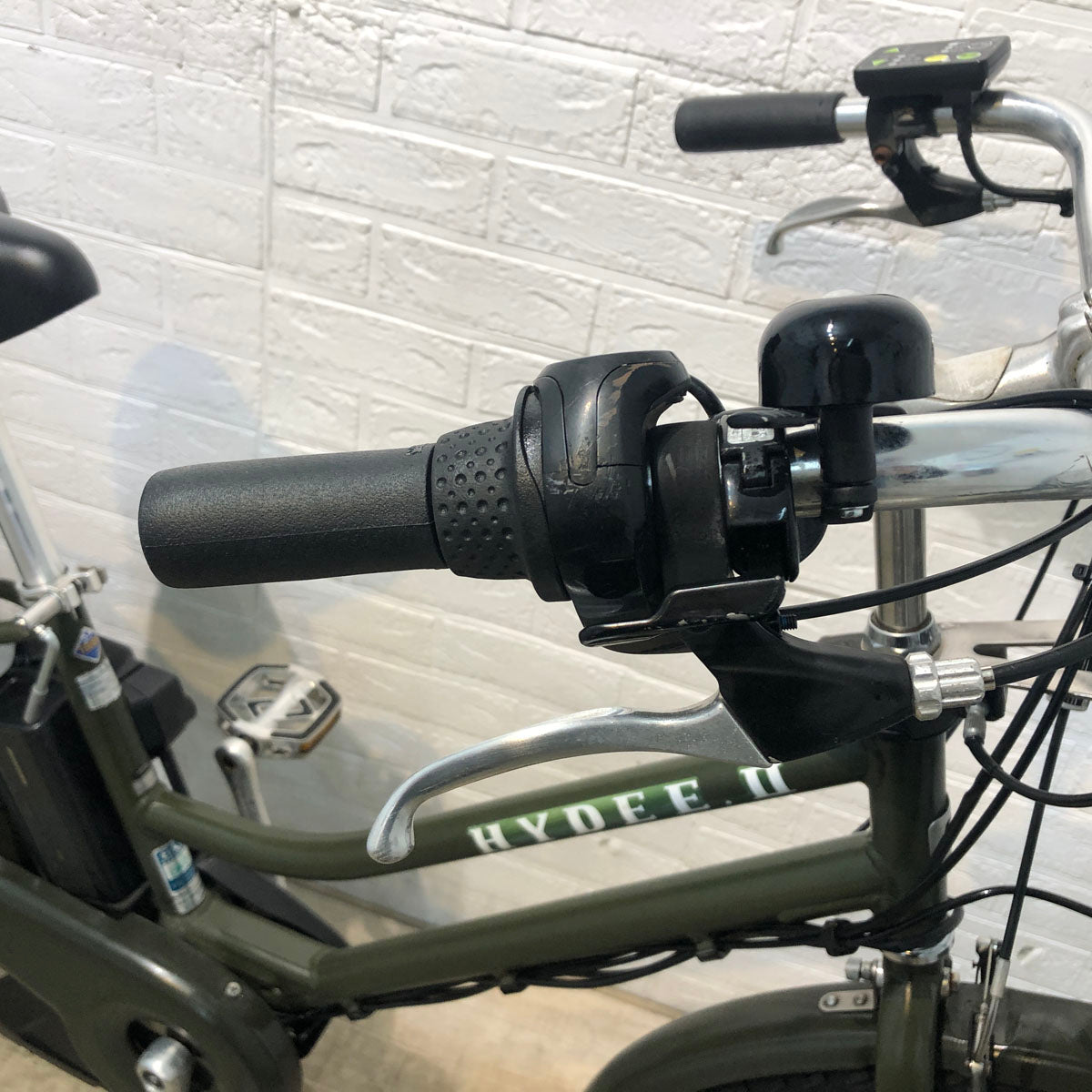 ブリヂストン HYDEE 2 ハイディ ツー カーキ 26インチ YE047 【中古車】