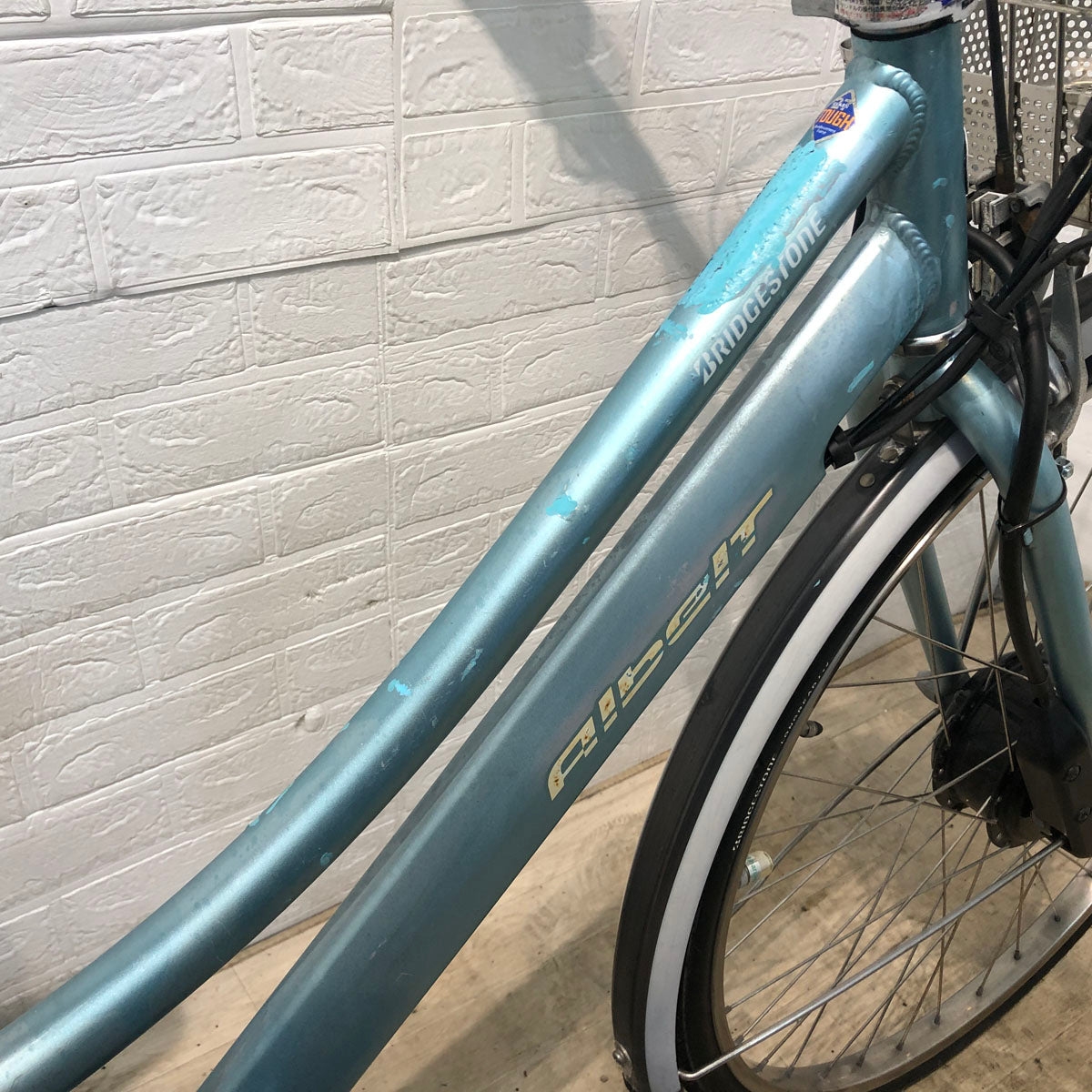 ブリヂストン アルベルト e ブルー 26インチ YW092 【中古車】